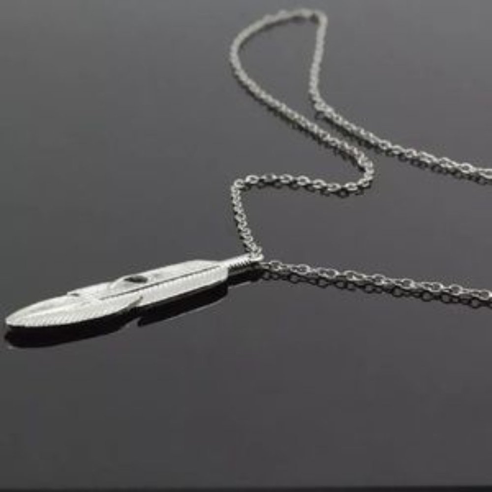 Pendant necklace - Picture 2 of 4